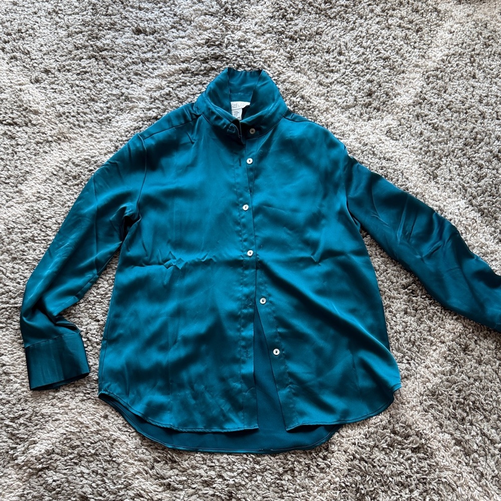 Rachel Zoe Teal green blue silk satin Button-Up Shirt size medium